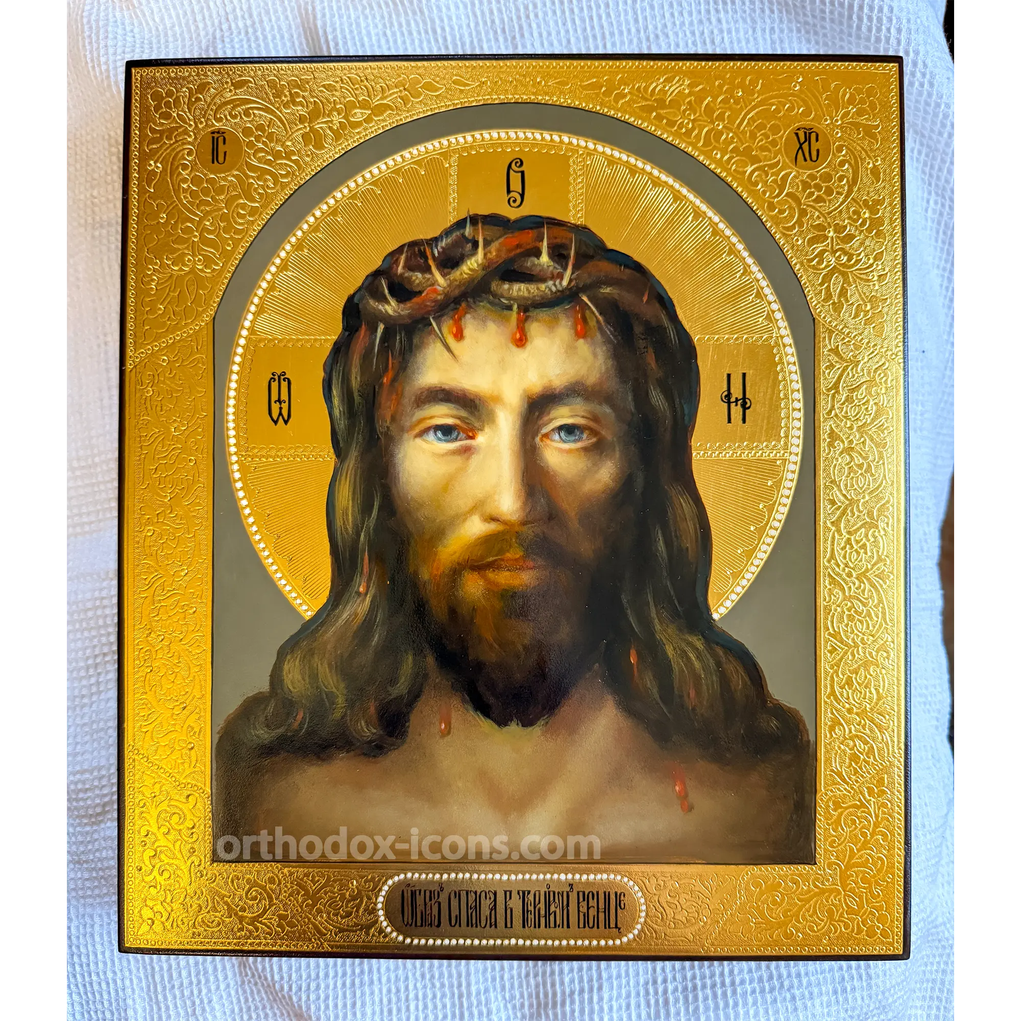 Hand Painted Icon of Christ in the Crown of Thorn Hand Painted Icon of Christ in the Crown of Thorn